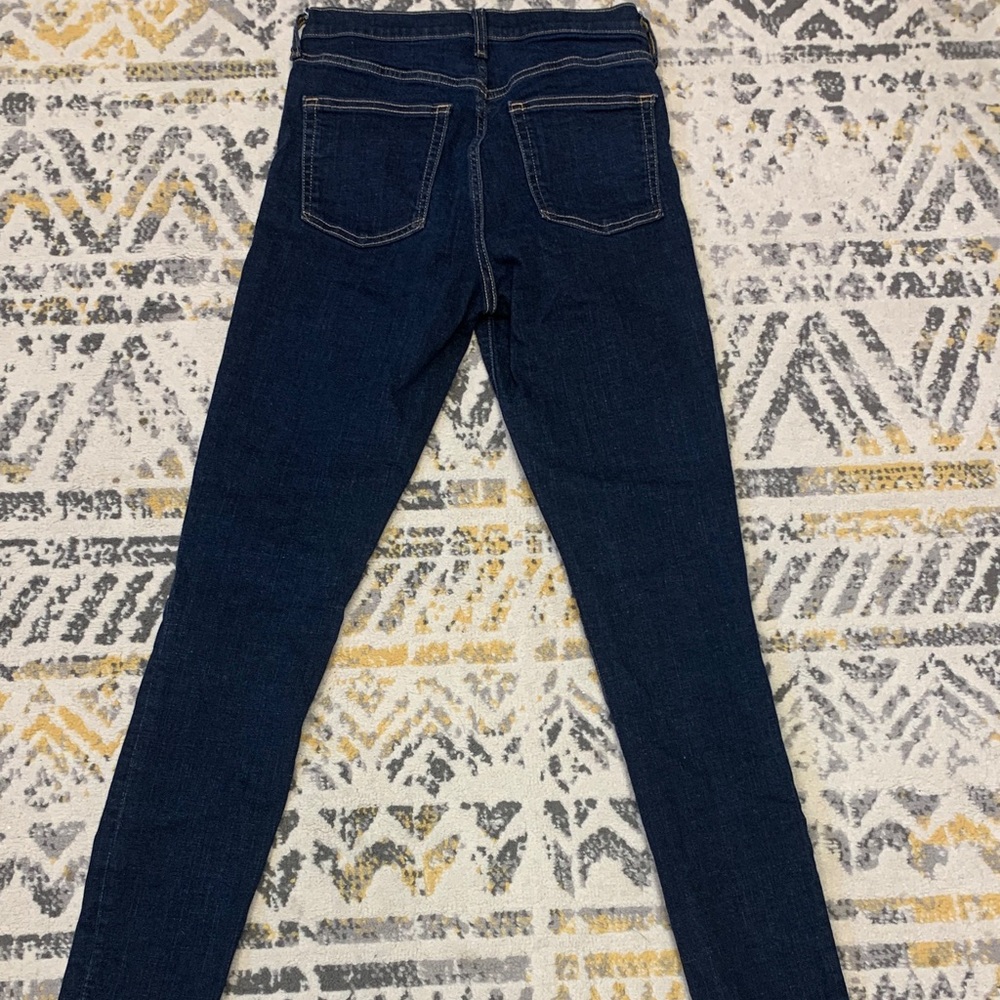 Gap size 4 Talk Dark Blue Women's Skinny Jeans high rise